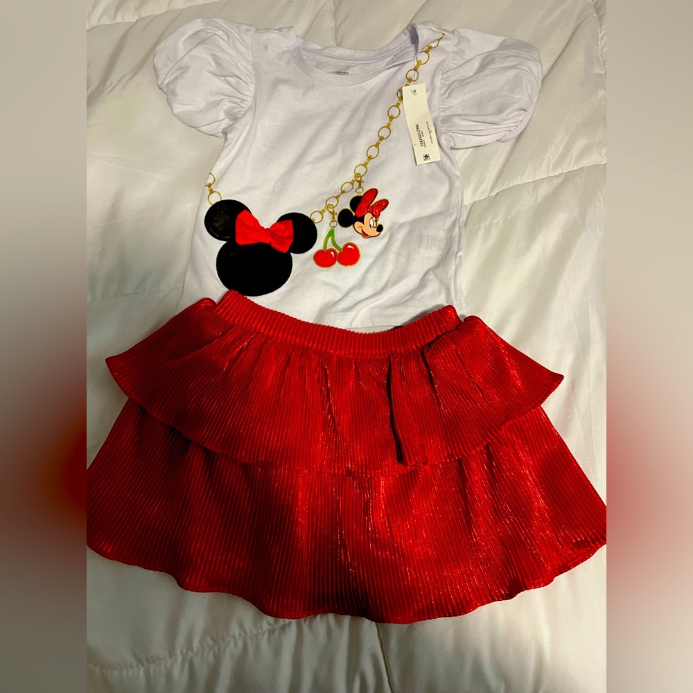 New super cute 3T Minnie  outfit